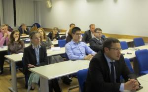 Meeting between a business expert from Emerson LLC and MIRBIS MBA students